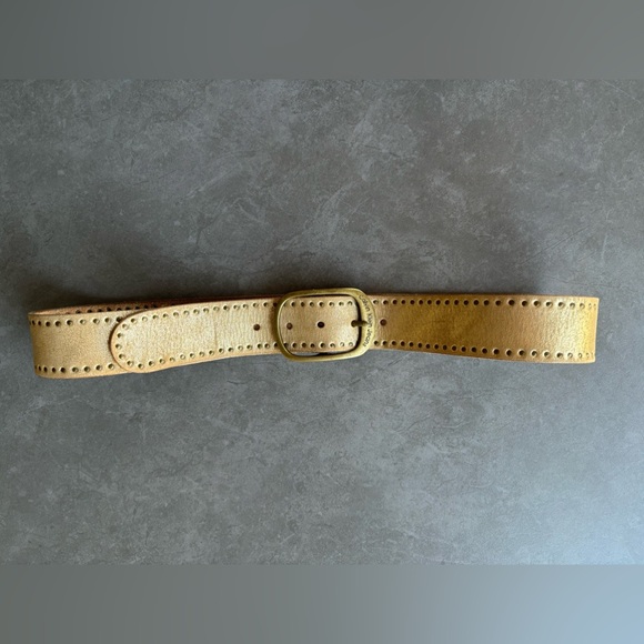 Calvin Klein Women’s Genuine Leather Gold Distressed Belt Adjustable up to 37” - Picture 7 of 12